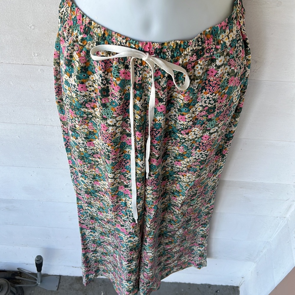 See by Chloe Floral-Print Wide-Leg Mid-Rise Silk-Crepe Trousers, 36/Small - Picture 6 of 10